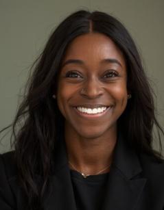 Kadeja's headshot